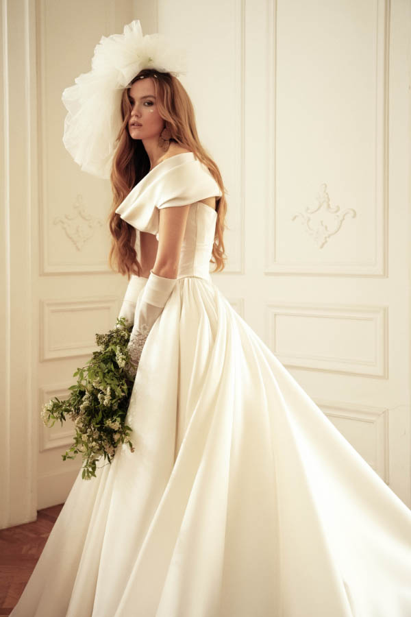abito da sposa solange laterale