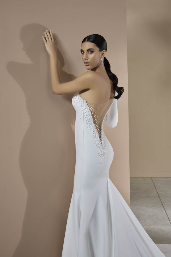 Abito da sposa Lampione Maison Signore con schiena scoperta e ricami Swarovski